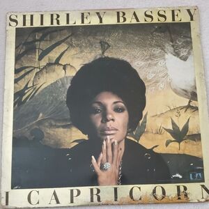 Shirley Bassey I Capricorn Vinyl Record LP Vintage Album